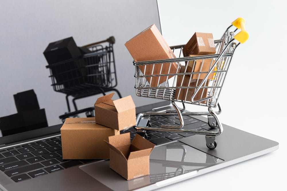 Shopee vs Tokopedia vs TikTok Shop Platform Mana yang Paling Menguntungkan Shopee vs Tokopedia vs TikTok Shop Platform Mana yang Paling Menguntungkan